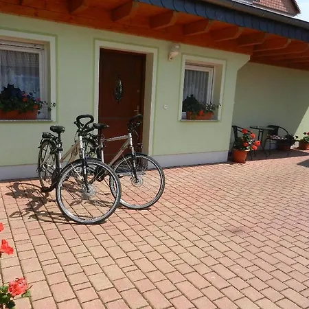 Idyllisches Fuer Zwei *