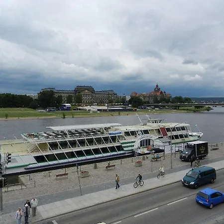 Idyllisches Fuer Zwei * Drážďany